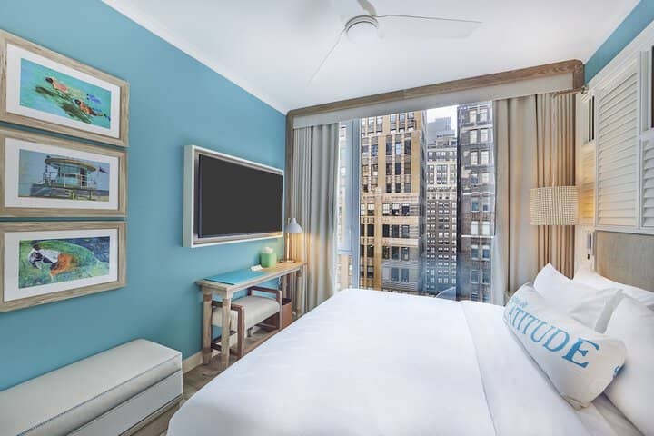Room 10 of 60